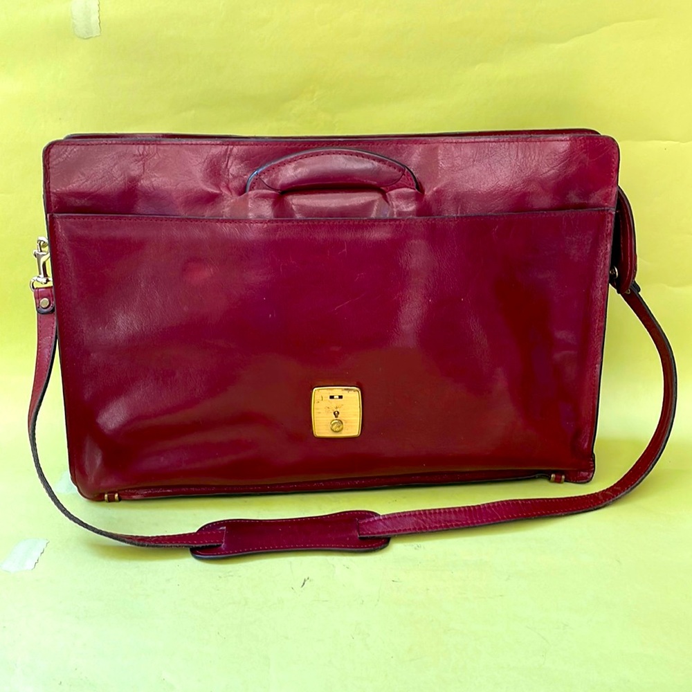 Vintage burgundy leather laptop bag